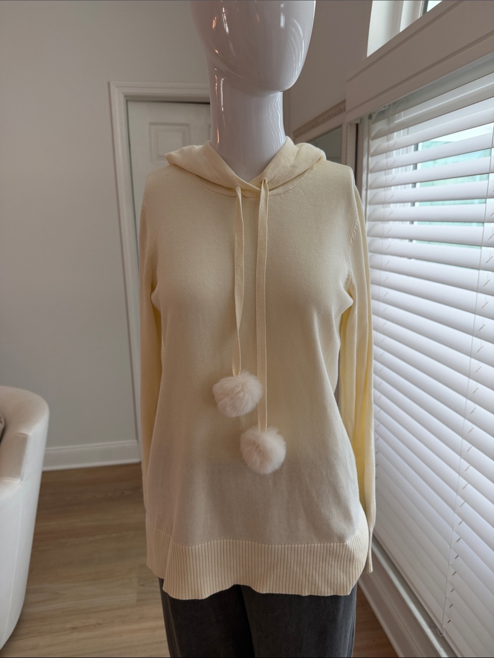 Belle by Kim Gravel Cream Pullover Hoodie Sweater /Faux Fur Pom poms